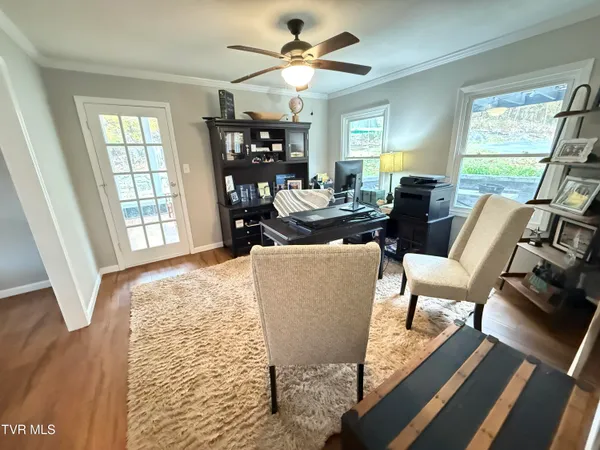 $498,000 | 1728 Charlotte Drive, Elizabethton, TN 37643