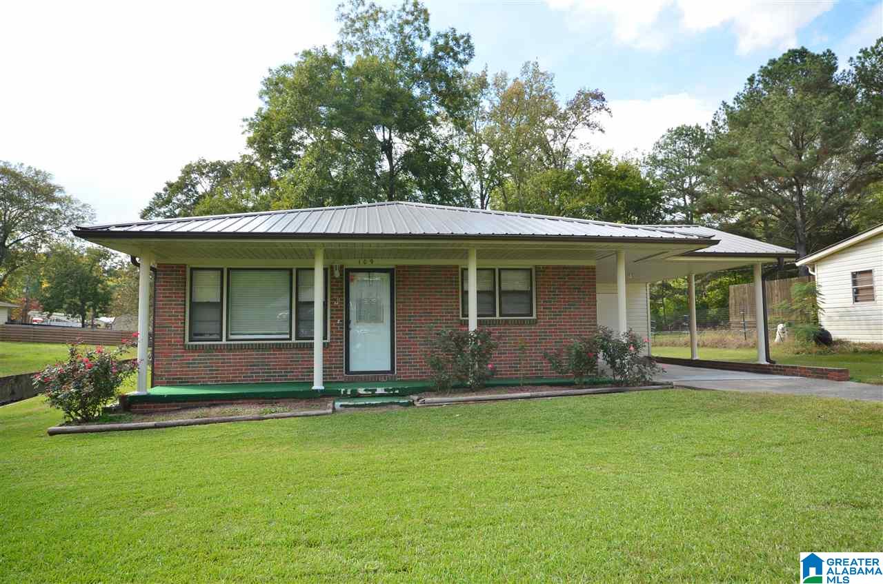 109 Hickory Avenue Southwest Cullman, AL 35055 - Photo 4 of 27