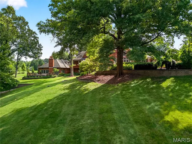 $4,449,000 | 1359 South Mason Road, St. Louis, MO 63131