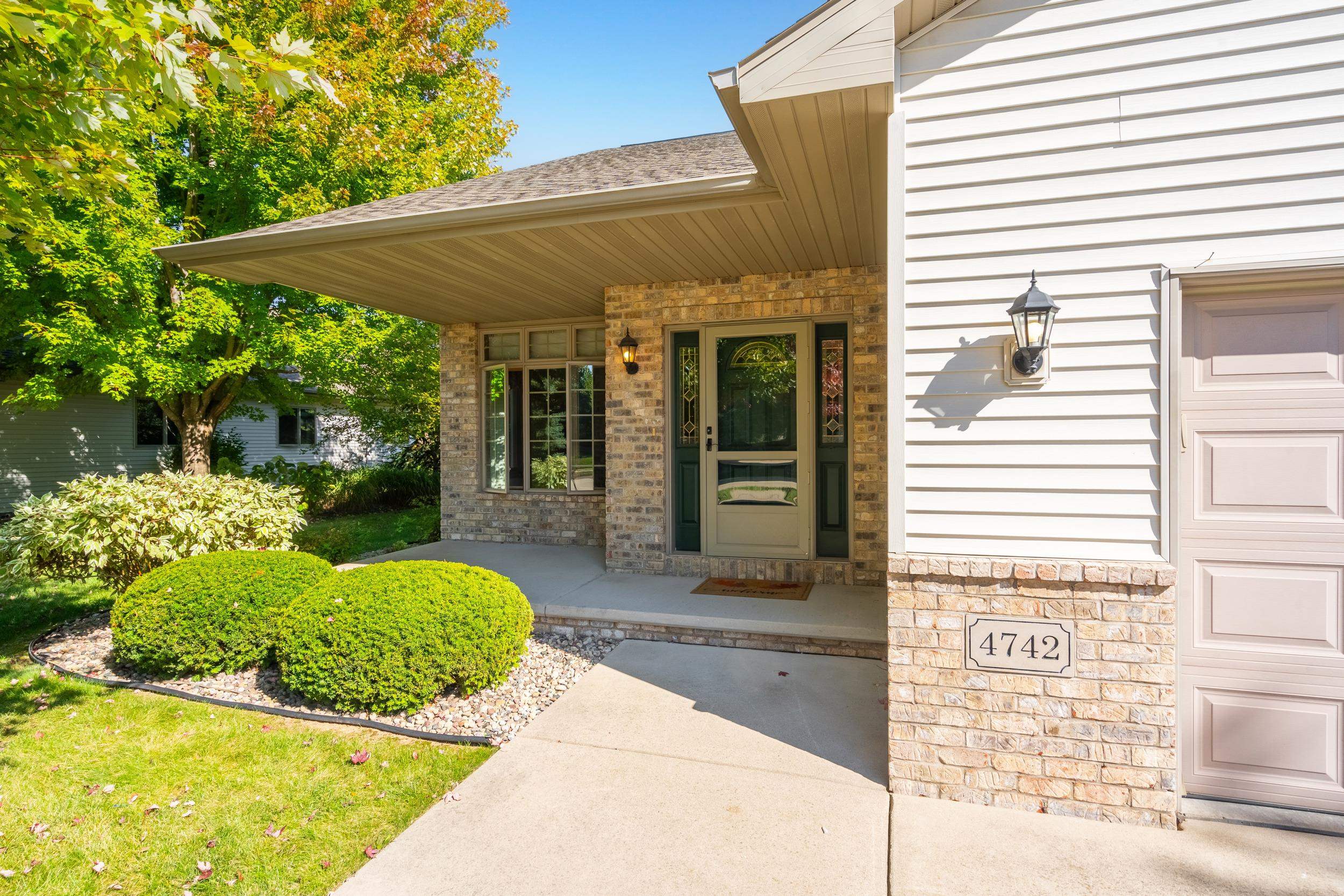 4742 North Providence Avenue Appleton, WI 54913 - Photo 1 of 1