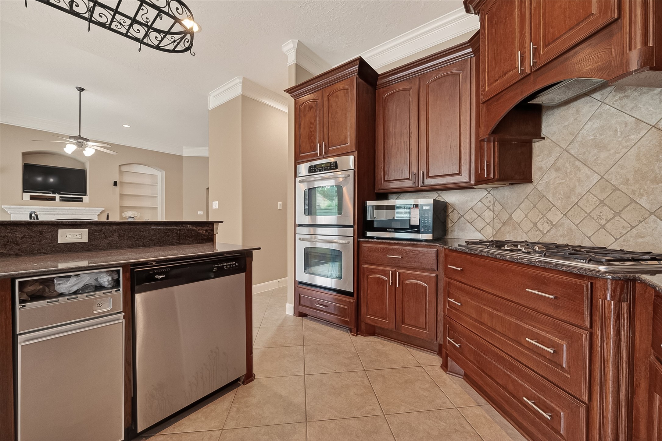5934 Solar Point Lane Houston, TX 77041 - Photo 21 of 50