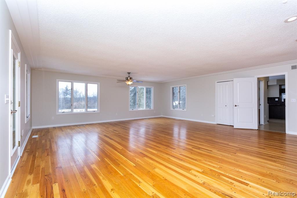 4355 South Lapeer Road Metamora, MI 48455 - Photo 18 of 69
