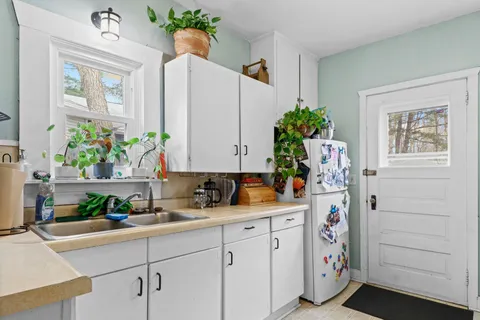 $430,000 | 3222 Gregory Street, Madison, WI 53711