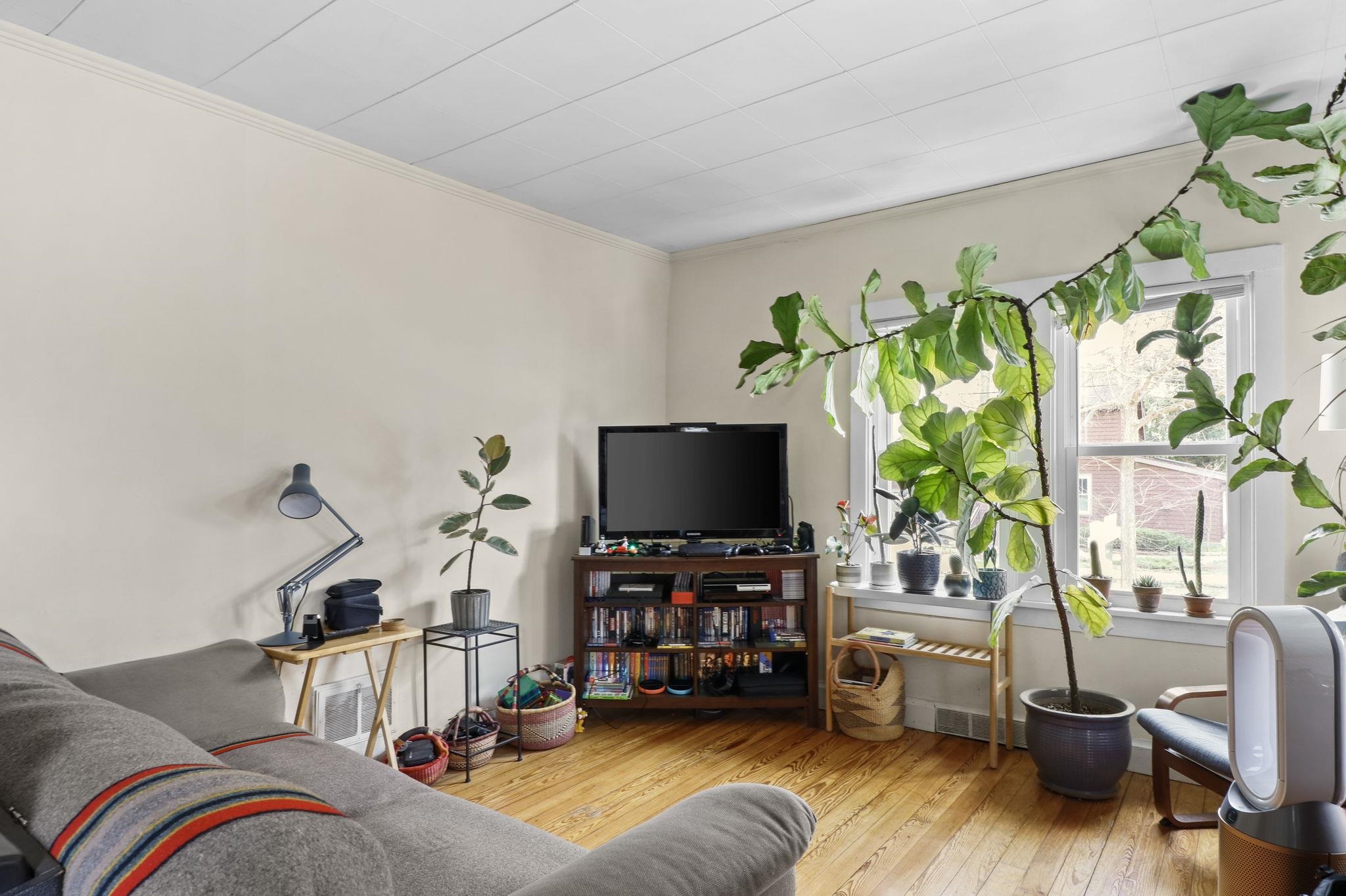 3222 Gregory Street Madison, WI 53711 - Photo 5 of 16