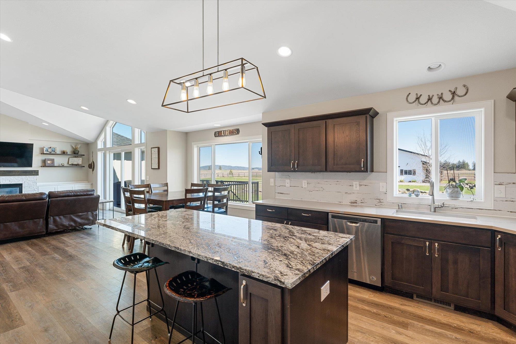 13915 West Lincoln Road Spokane, WA 99224 - Photo 11 of 49 Gallery Image 11