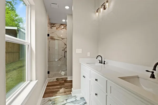 $285,000 | 226 Moreland Street, Pittsburg, TX 75686