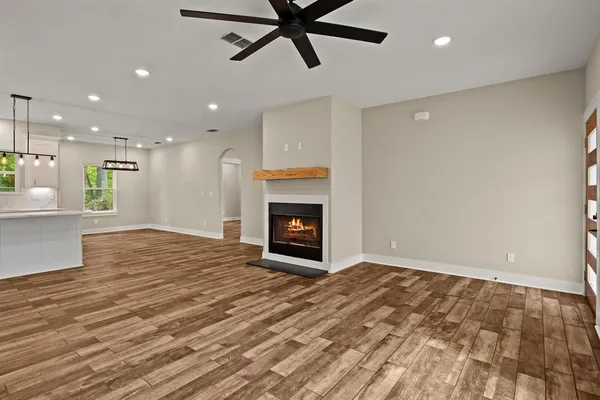 $285,000 | 226 Moreland Street, Pittsburg, TX 75686