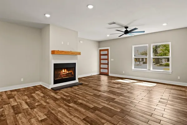 $285,000 | 226 Moreland Street, Pittsburg, TX 75686