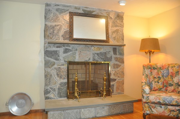 55 Mallard Road Quincy, MA 02169 - Photo 4 of 15 Gallery Image 4