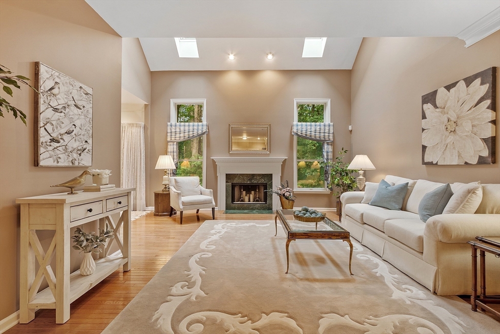 1 Emery Road, Unit 1 Bedford, MA 01730 - Photo 4 of 41 Gallery Image 4