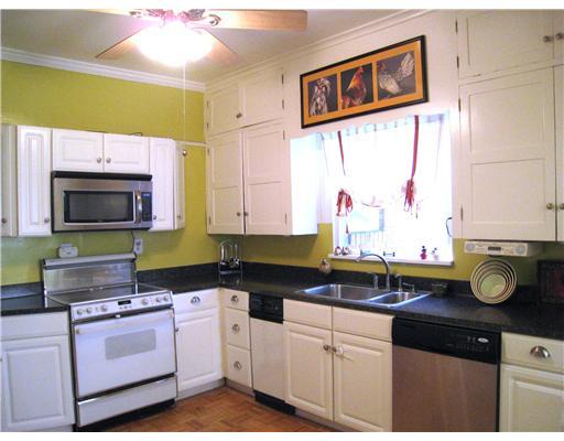 330 Castlegate Road Forest Hills, PA 15221 - Photo 12 of 18 Kitchen.