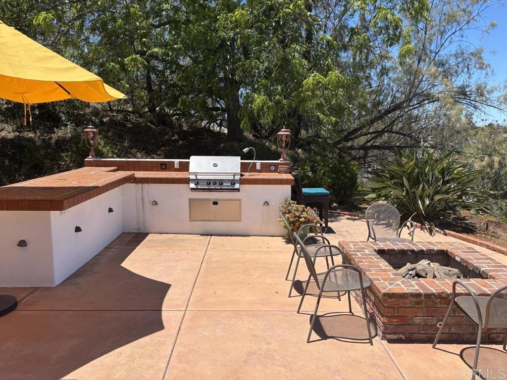 1825 Kent Place Vista, CA 92084 - Photo 16 of 57