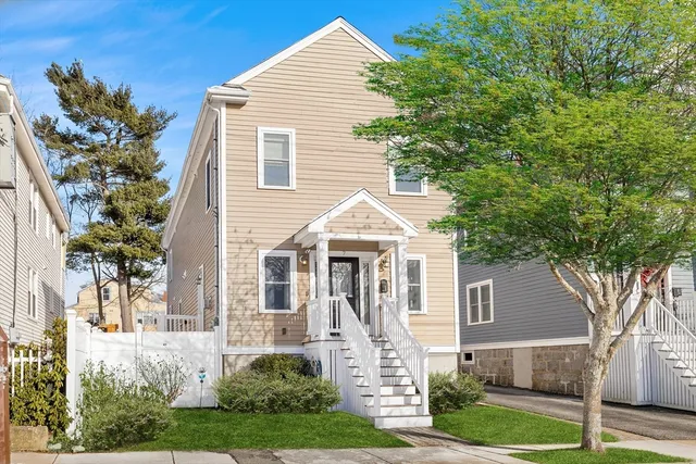 $799,000 | 7 Burgoyne Street, Unit 1, Boston, MA 02124