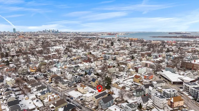 $799,000 | 7 Burgoyne Street, Unit 1, Boston, MA 02124