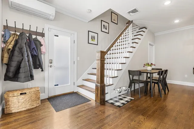 $799,000 | 7 Burgoyne Street, Unit 1, Boston, MA 02124