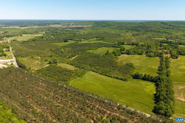 $1,300,000 | 4332 Halifax Road, Chatham, VA 24531