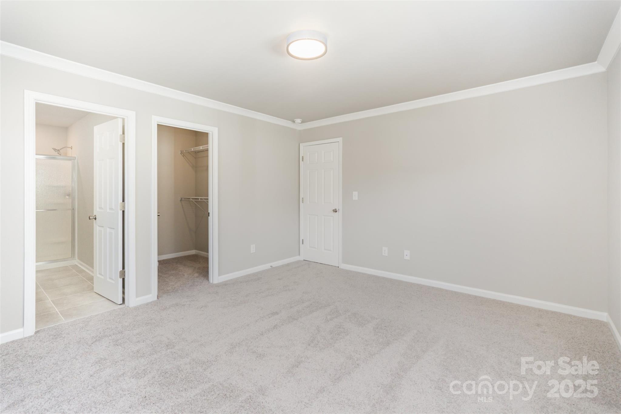 2133 Tom Sadler Road Charlotte, NC 28214 - Photo 15 of 27 an empty room with a workbench