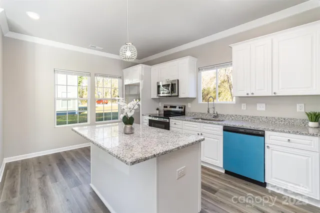 $380,000 | 2133 Tom Sadler Road, Charlotte, NC 28214