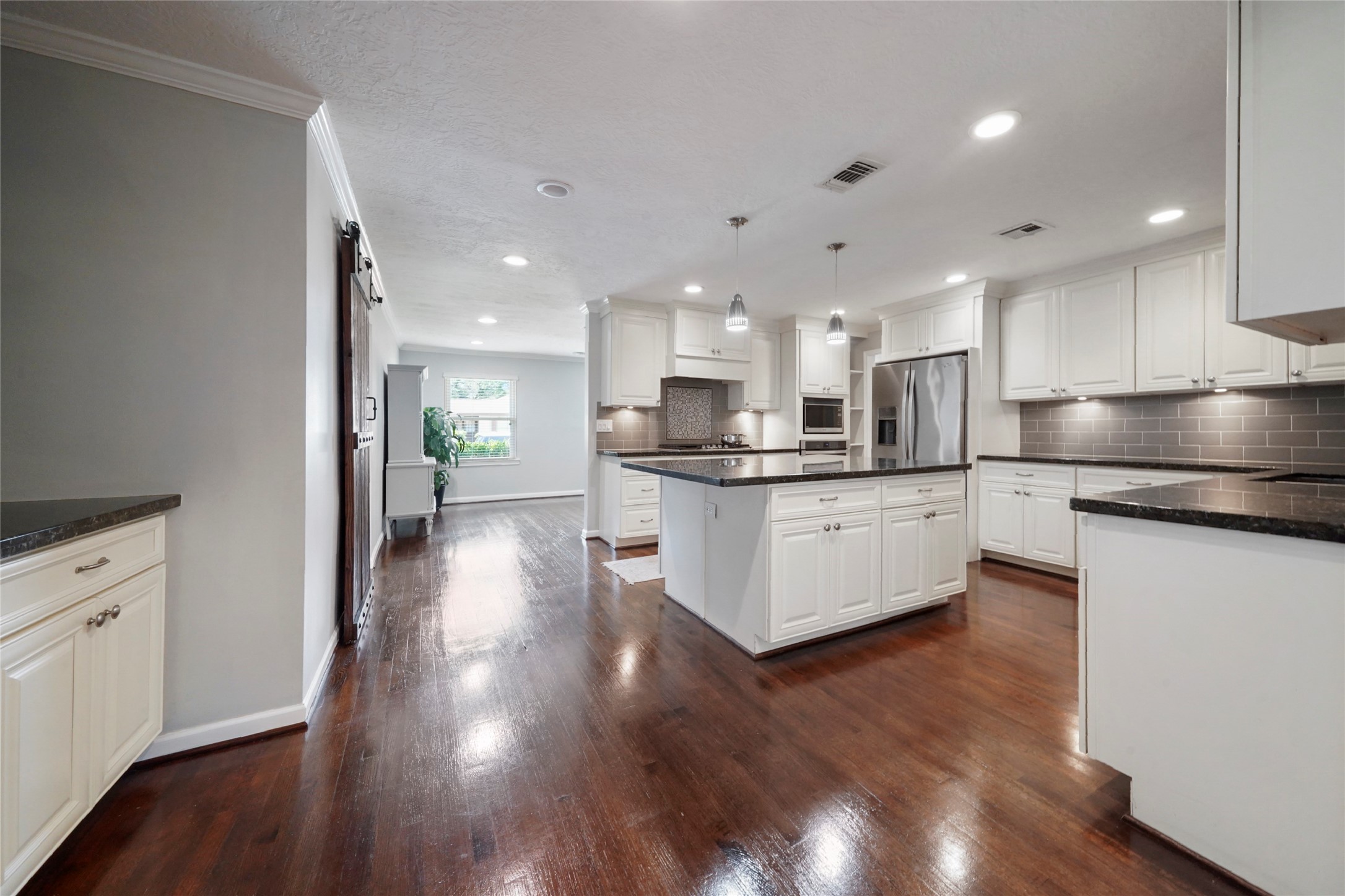 1803 Libbey Drive Houston, TX 77018 - Photo 26 of 44