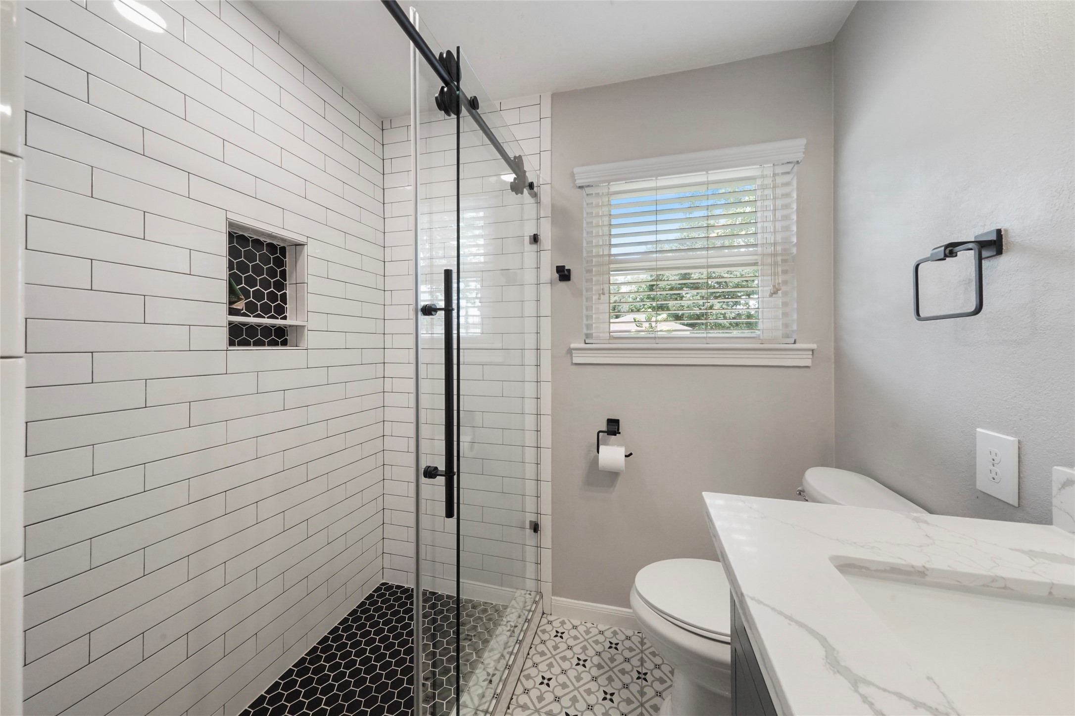 1803 Libbey Drive Houston, TX 77018 - Photo 30 of 44