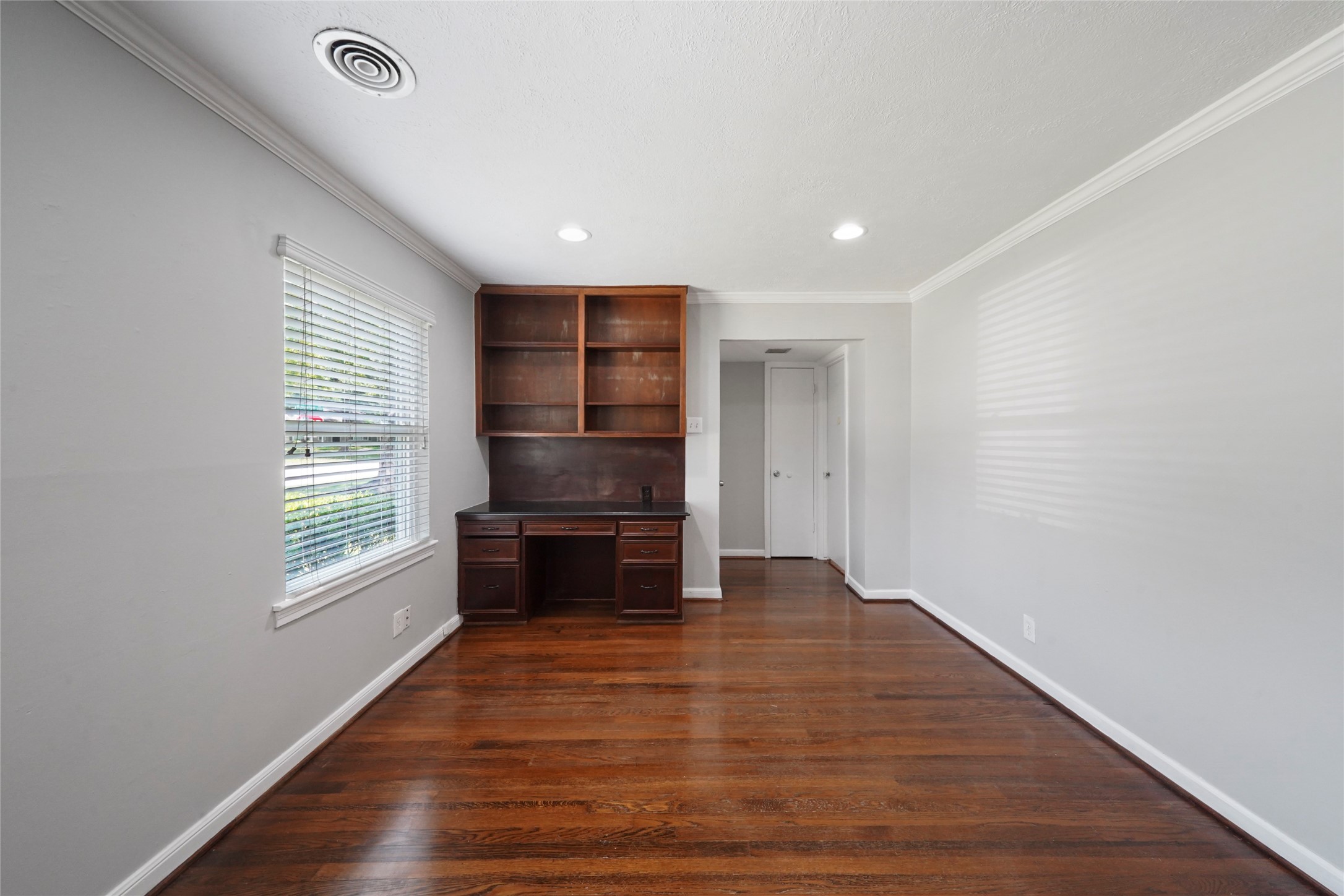 1803 Libbey Drive Houston, TX 77018 - Photo 6 of 44