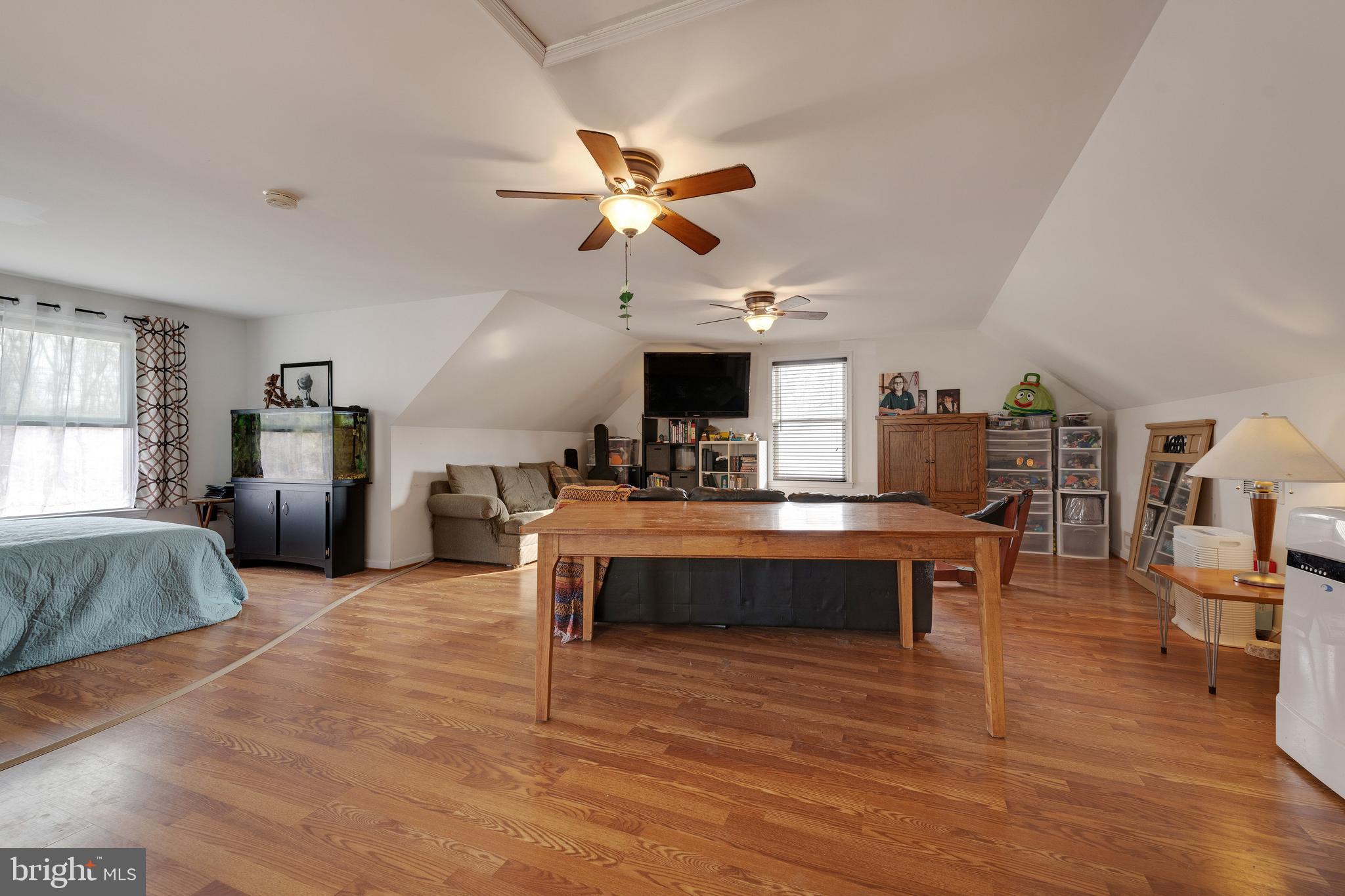 3623 Calvert Street Edgewater, MD 21037 - Photo 29 of 38 Very Large 4th Bedroom/Rec Room with Kitchenette