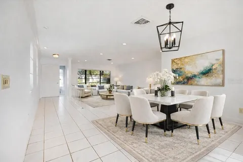 $529,000 | 952 East Gondola Drive, Venice, FL 34293