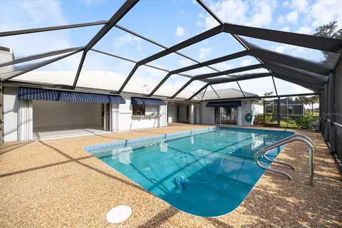 $529,000 | 952 East Gondola Drive, Venice, FL 34293