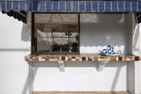 $529,000 | 952 East Gondola Drive, Venice, FL 34293