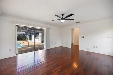 $529,000 | 952 East Gondola Drive, Venice, FL 34293