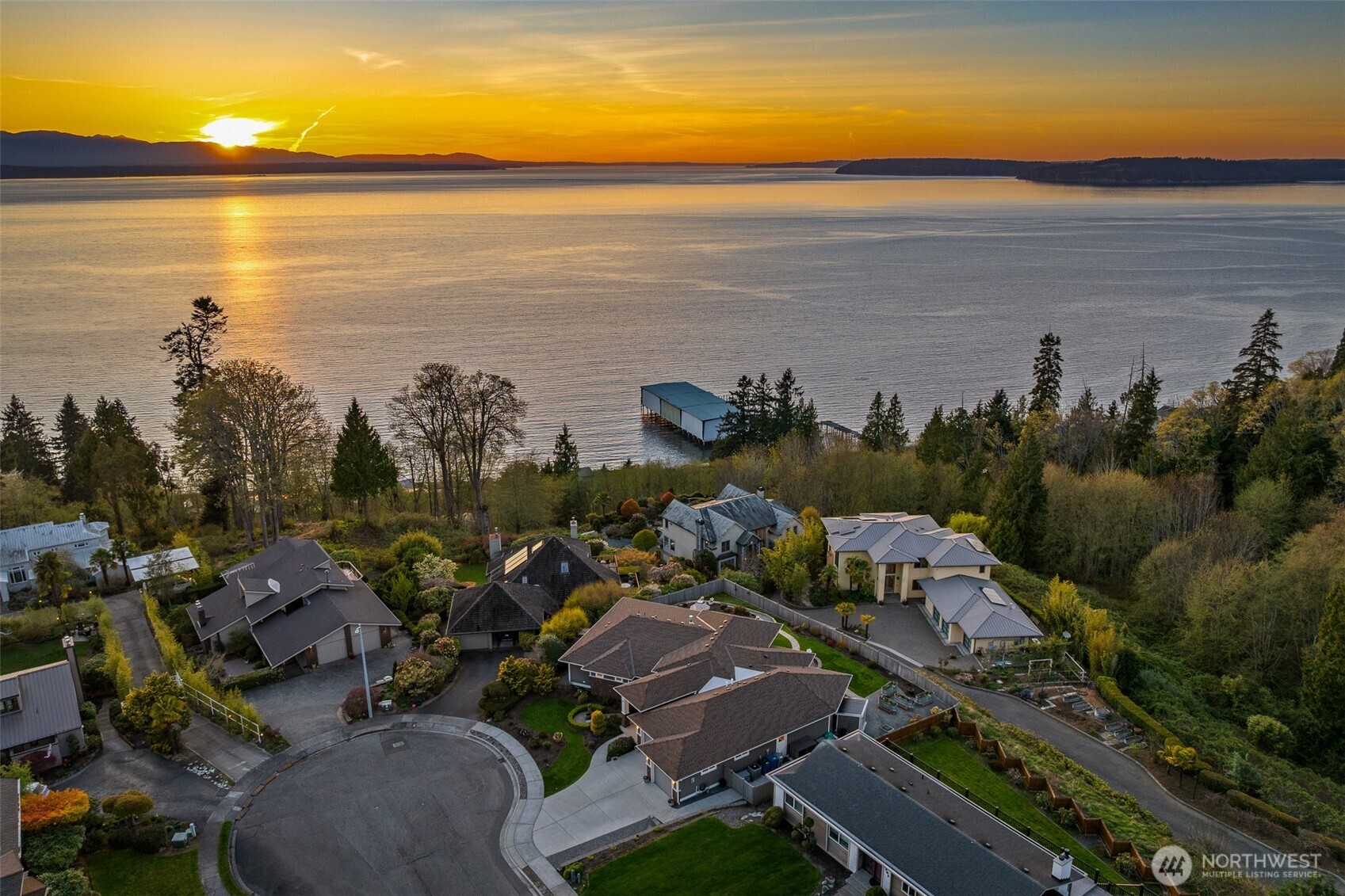 7309 164th Place Southwest Edmonds, WA 98026 - Photo 2 of 40