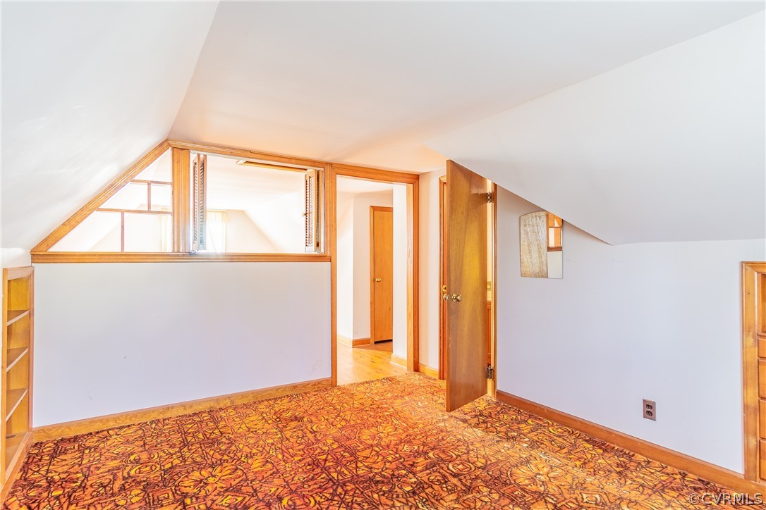 8276 Varina Road Henrico, VA 23231 - Photo 27 of 39 an empty room with a window