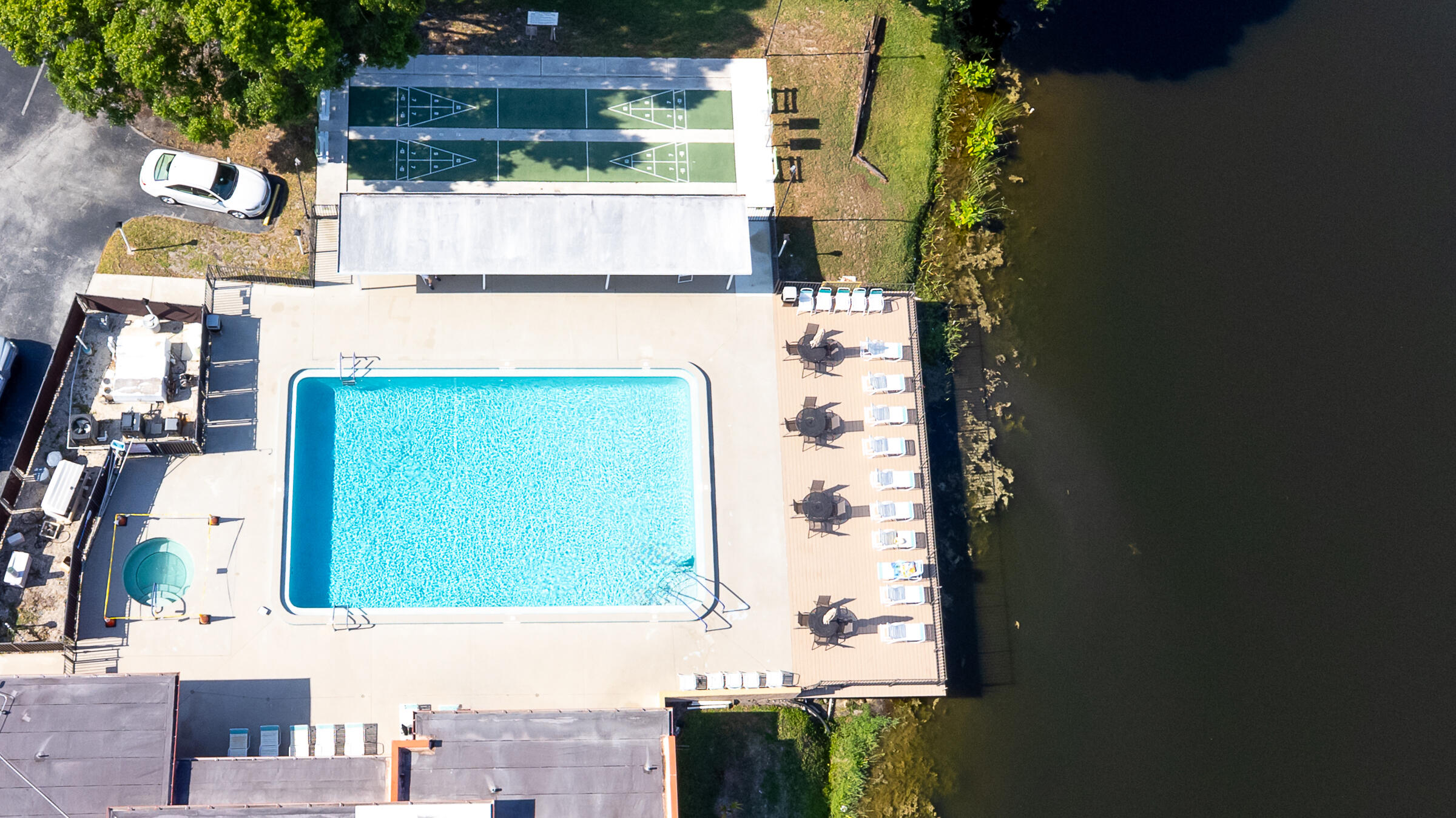 25 Lake Vista Trail, Unit 203 Port St. Lucie, FL 34952 - Photo 24 of 36 view of rooftop