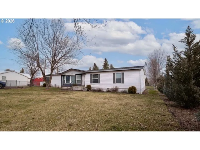 $355,000 | 155 South 20th Avenue, Elgin, OR 97827