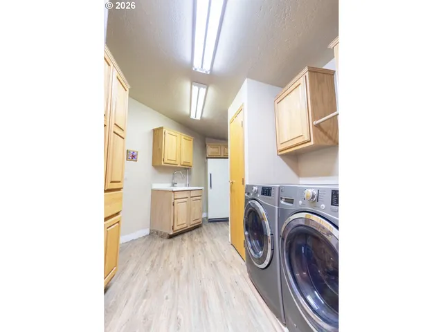 $355,000 | 155 South 20th Avenue, Elgin, OR 97827