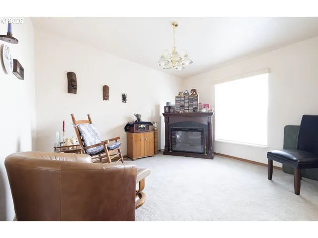 $355,000 | 155 South 20th Avenue, Elgin, OR 97827