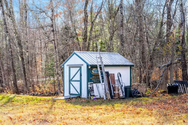 $249,900 | 3079 Main Street, Fayette, ME 04349