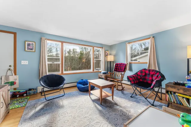 $249,900 | 3079 Main Street, Fayette, ME 04349