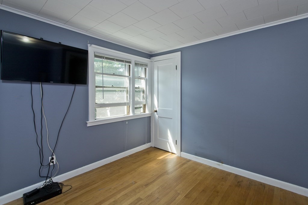 176 Monrovia Street Springfield, MA 01104 - Photo 25 of 41 Gallery Image 25