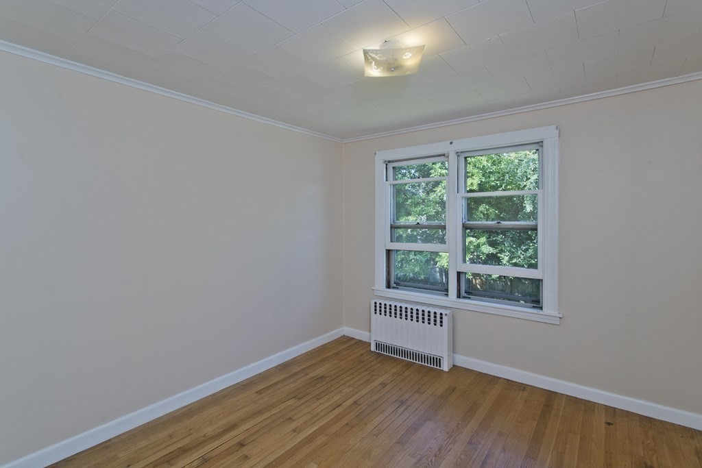 176 Monrovia Street Springfield, MA 01104 - Photo 26 of 41 Gallery Image 26
