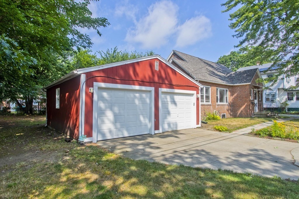 176 Monrovia Street Springfield, MA 01104 - Photo 41 of 41 Gallery Image 41