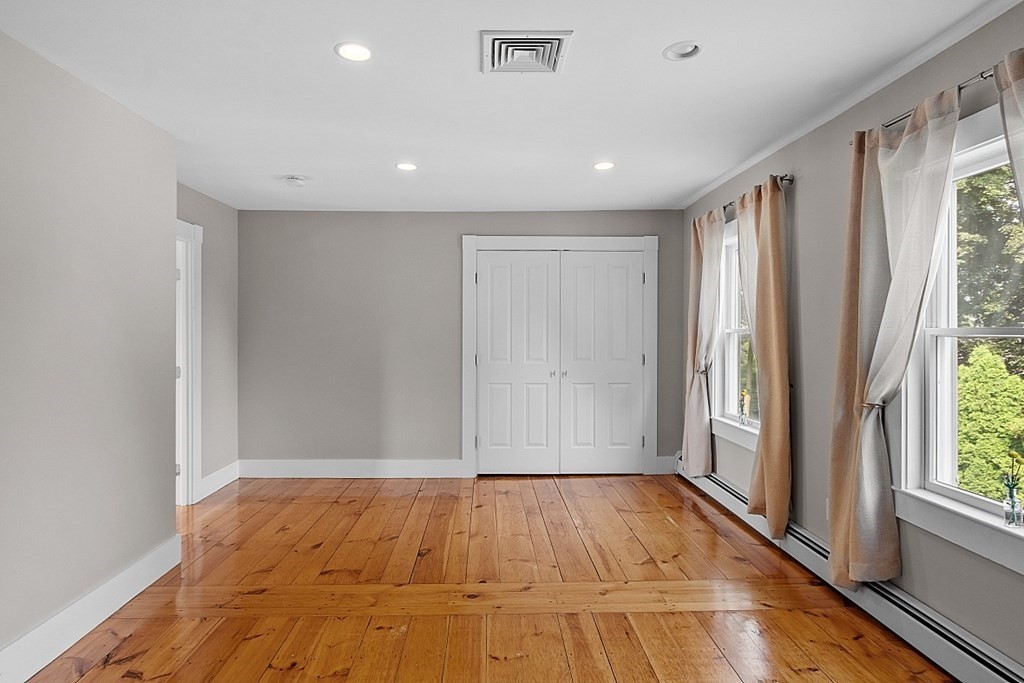 21 Cottage Street Hamilton, MA 01982 - Photo 23 of 40 a view of empty room
