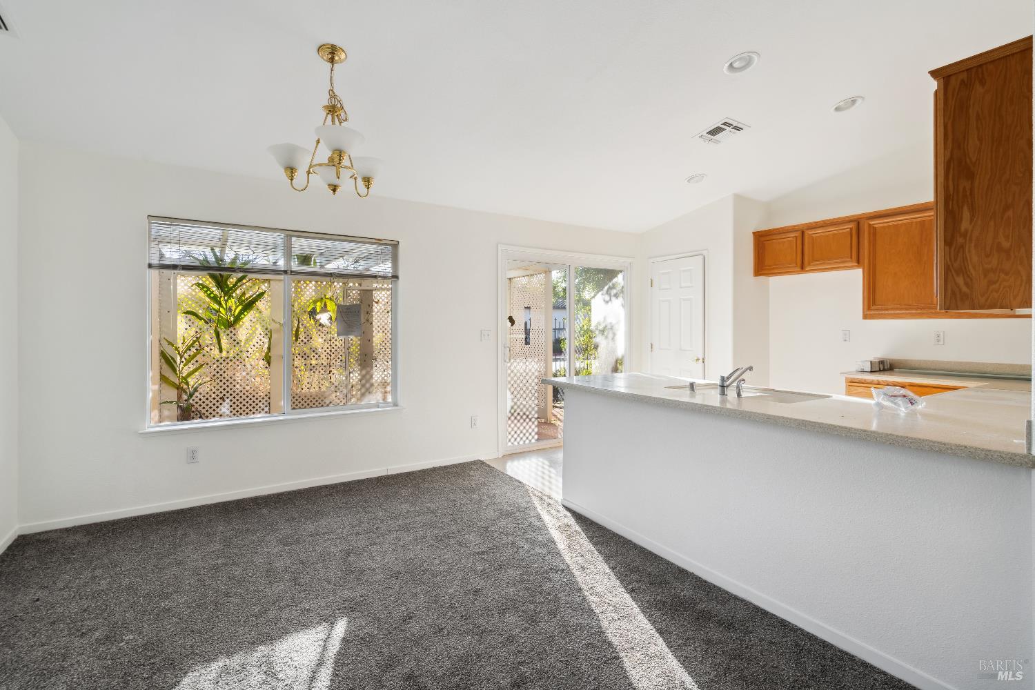 404 Brockton Place Rio Vista, CA 94571 - Photo 11 of 25