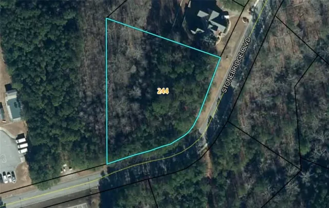 $689,000 | 201 Stonebridge Boulevard, Bremen, GA 30110