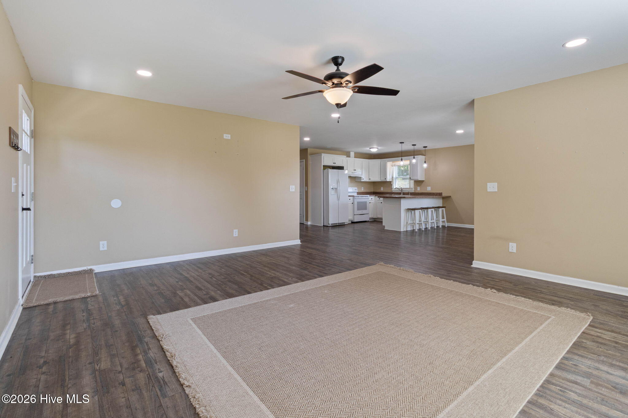 7390 Center Road Bladenboro, NC 28320 - Photo 9 of 32