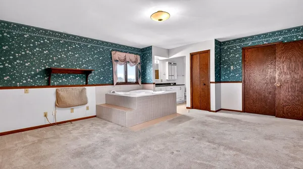 $334,900 | 518 East Chippewa Street, Cadott, WI 54727