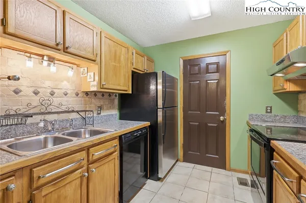 $415,000 | 155 Glen Burney Road, Unit C4, Blowing Rock, NC 28605