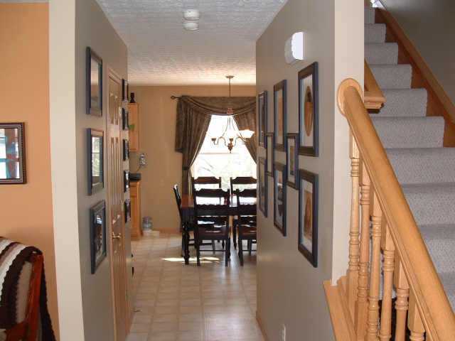 4103 Asbury Ridge Drive Columbus, OH 43230 - Photo 7 of 9