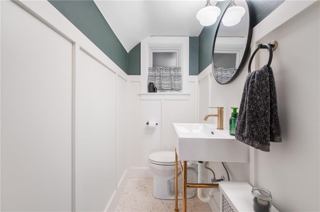 6726 Verona Road Verona, PA 15147 - Photo 12 of 31 Gallery Image 12