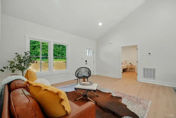 $319,900 | 162 Dillon Cabin Road, Moneta, VA 24121